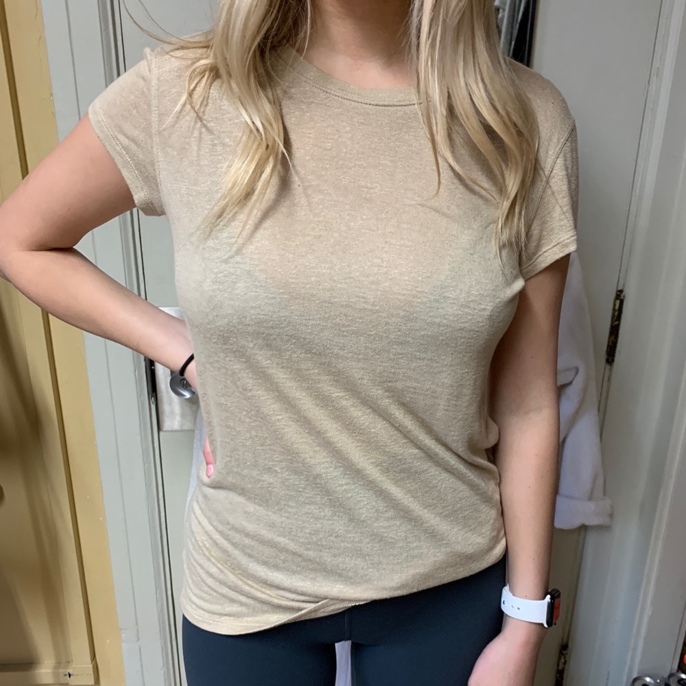 Aritzia Tan t shirt